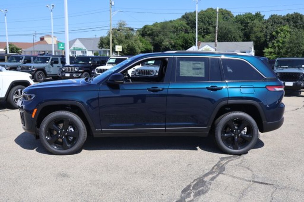 New 2026 Jeep Grand Cherokee LIMITED 4X4 Sport Utility
