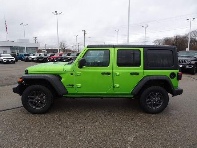2025 Jeep Wrangler Sport S photo 2