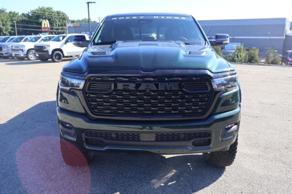 New 2026 Ram 1500 Big Horn Crew Cab 4x4 5'7 Box Pickup