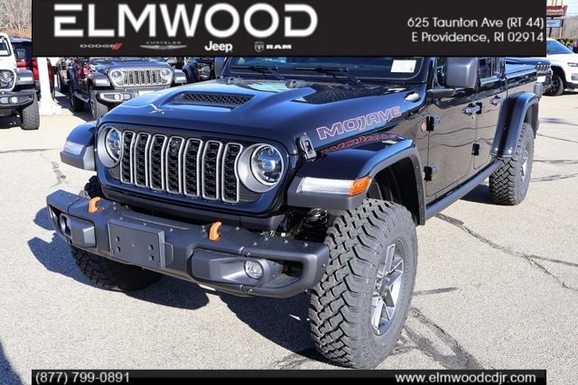 2026 Jeep Gladiator Mojave X's photo