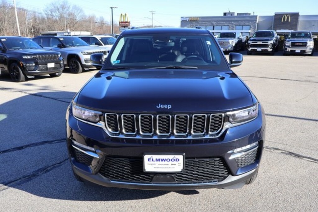 Used 2023 Jeep Grand Cherokee Limited SUV