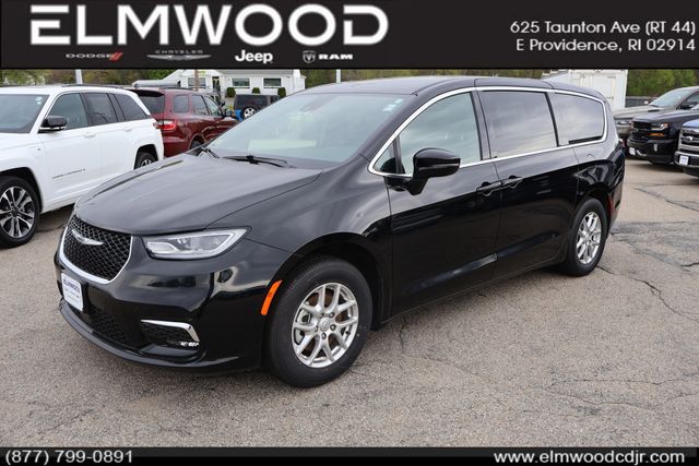 2025 Chrysler Pacifica