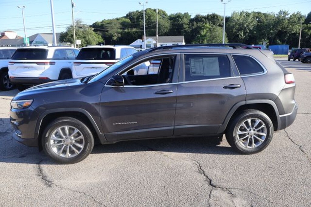 Used 2022 Jeep Cherokee Latitude Lux SUV