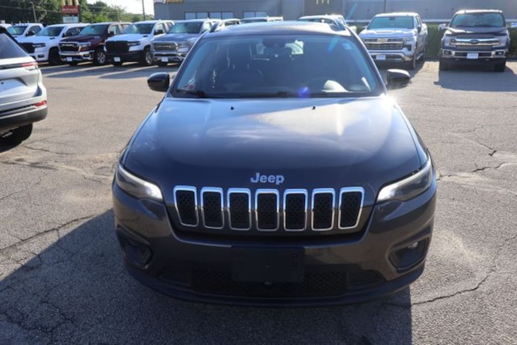 Used 2022 Jeep Cherokee Latitude Lux SUV