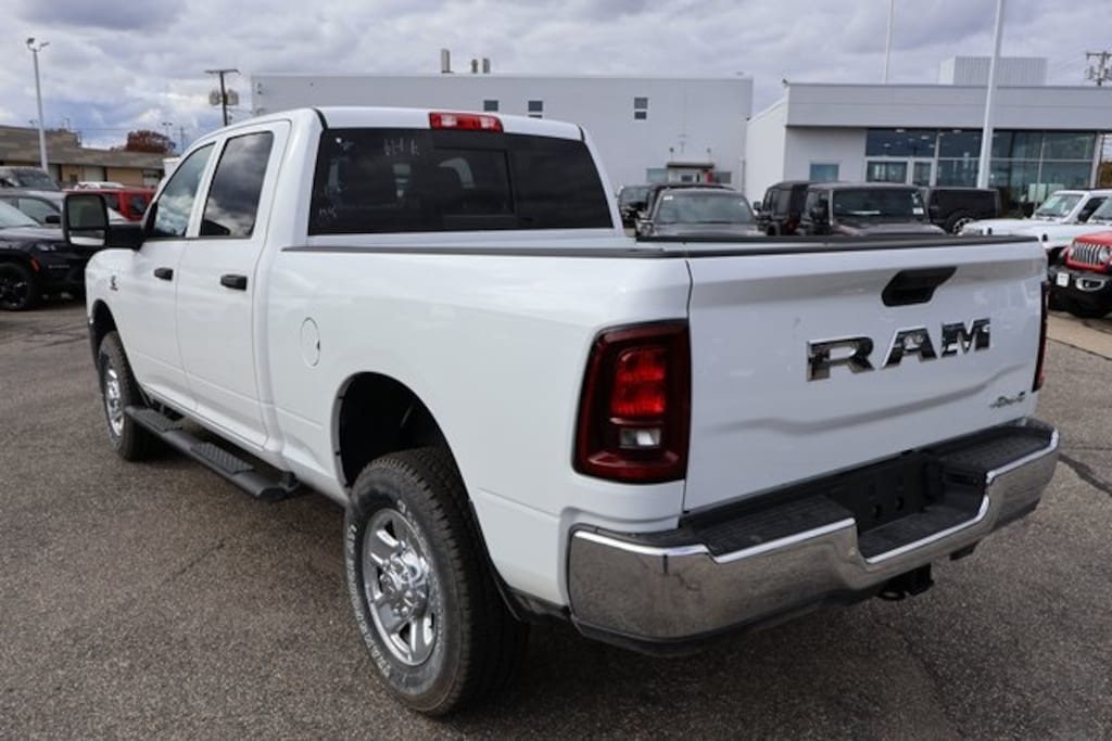 New 2025 Ram 2500 TRADESMAN CREW CAB 4X4 6'4 BOX Pickup