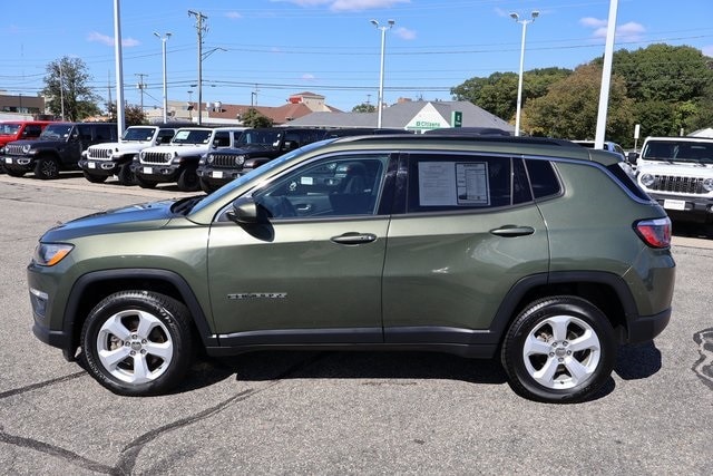 Certified 2019 Jeep Compass Latitude with VIN 3C4NJDBB8KT836198 for sale in East Providence, RI