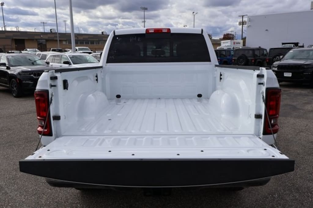New 2025 Ram 2500 TRADESMAN CREW CAB 4X4 6'4 BOX Pickup