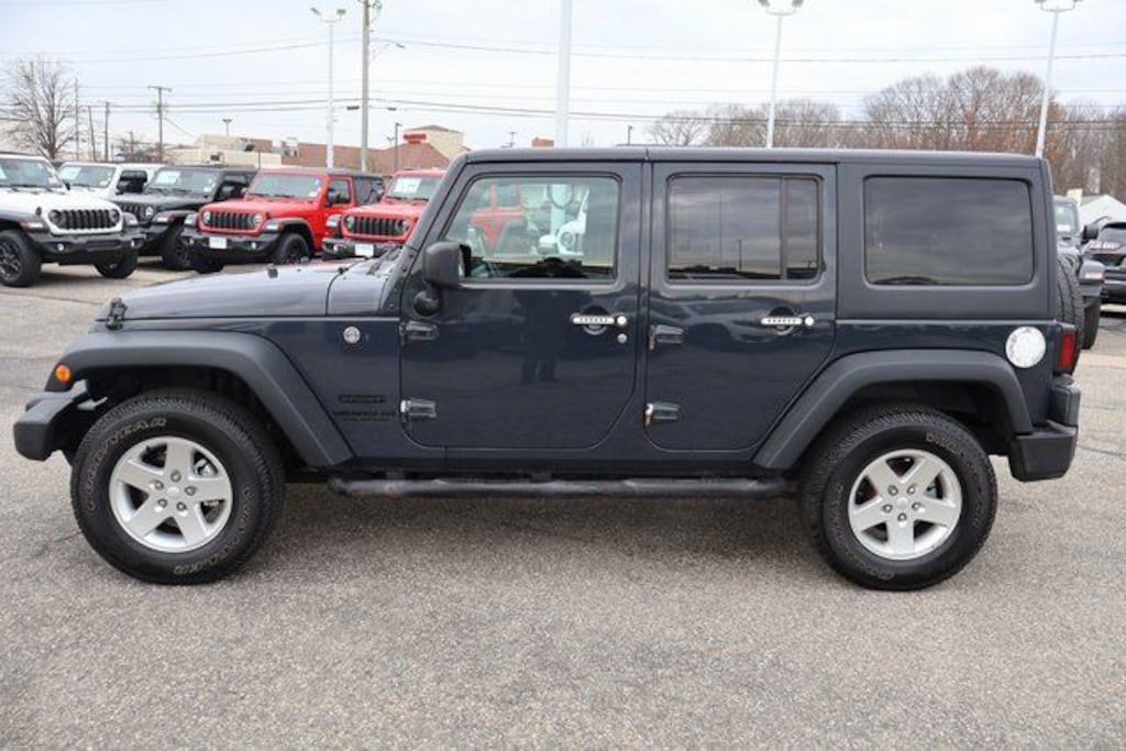 Used 2016 Jeep Wrangler JK Unlimited Unlimited Sport SUV