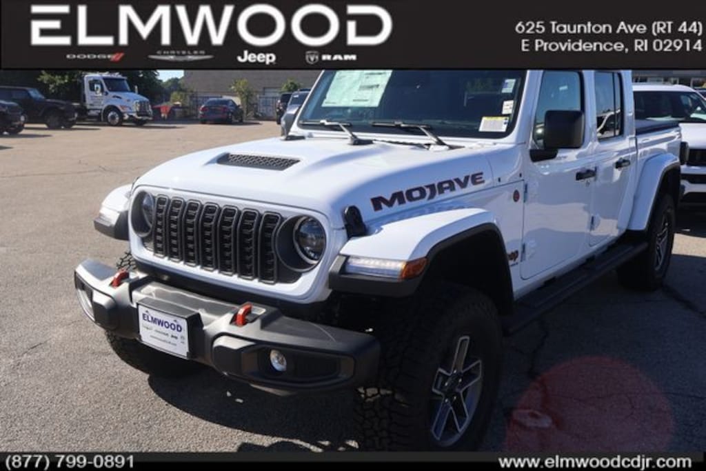 New 2026 Jeep Gladiator MOJAVE 4X4 Pickup