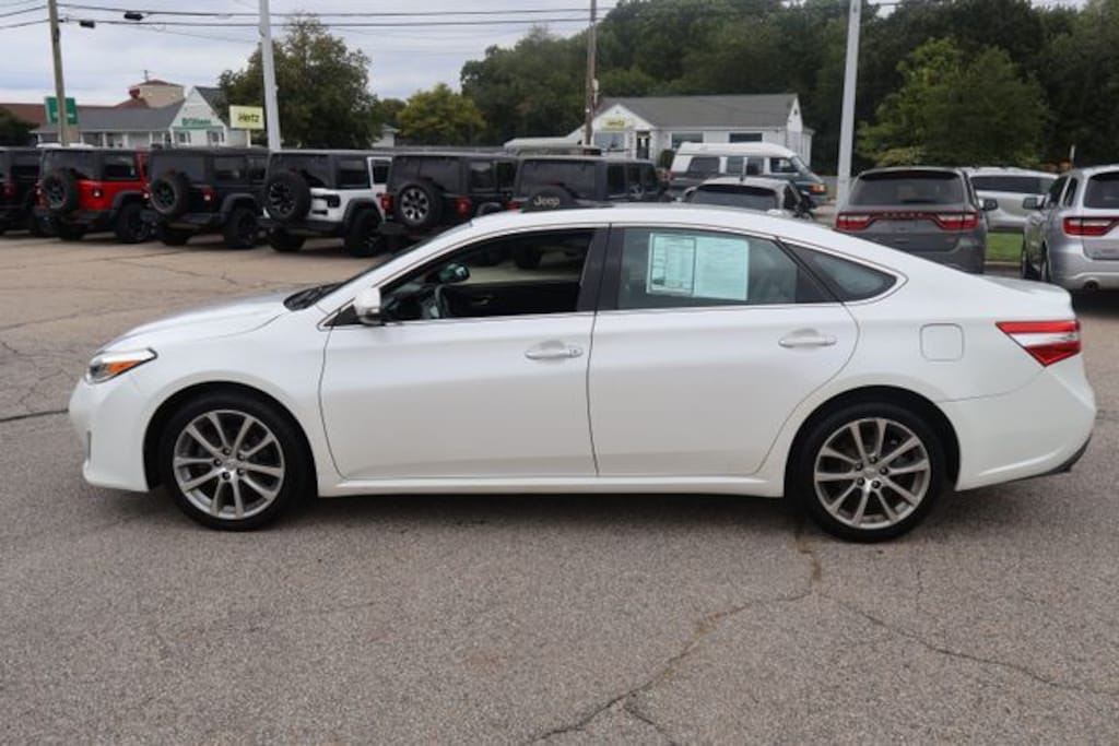 Used 2015 Toyota Avalon XLE Touring Sedan