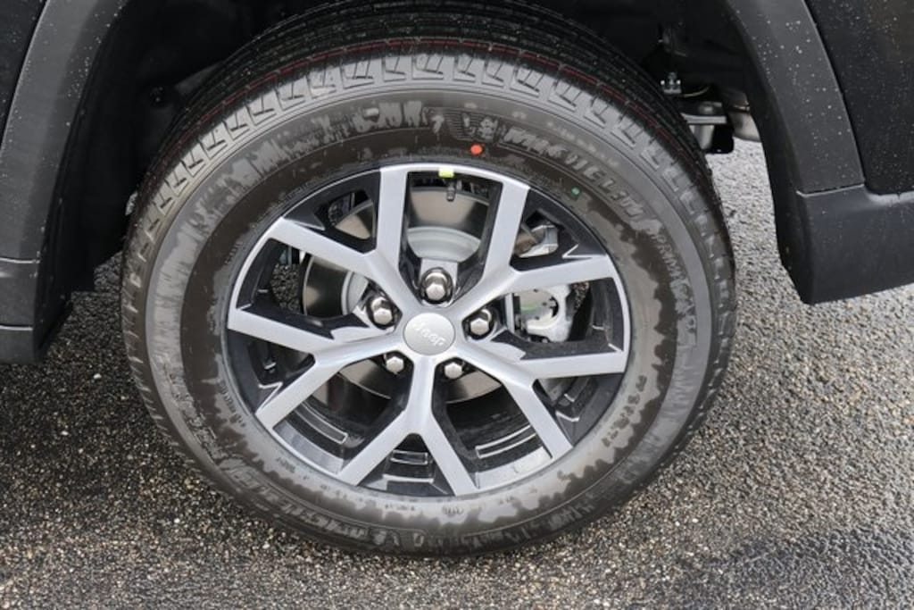 New 2025 Jeep Grand Cherokee LIMITED 4X4 Sport Utility