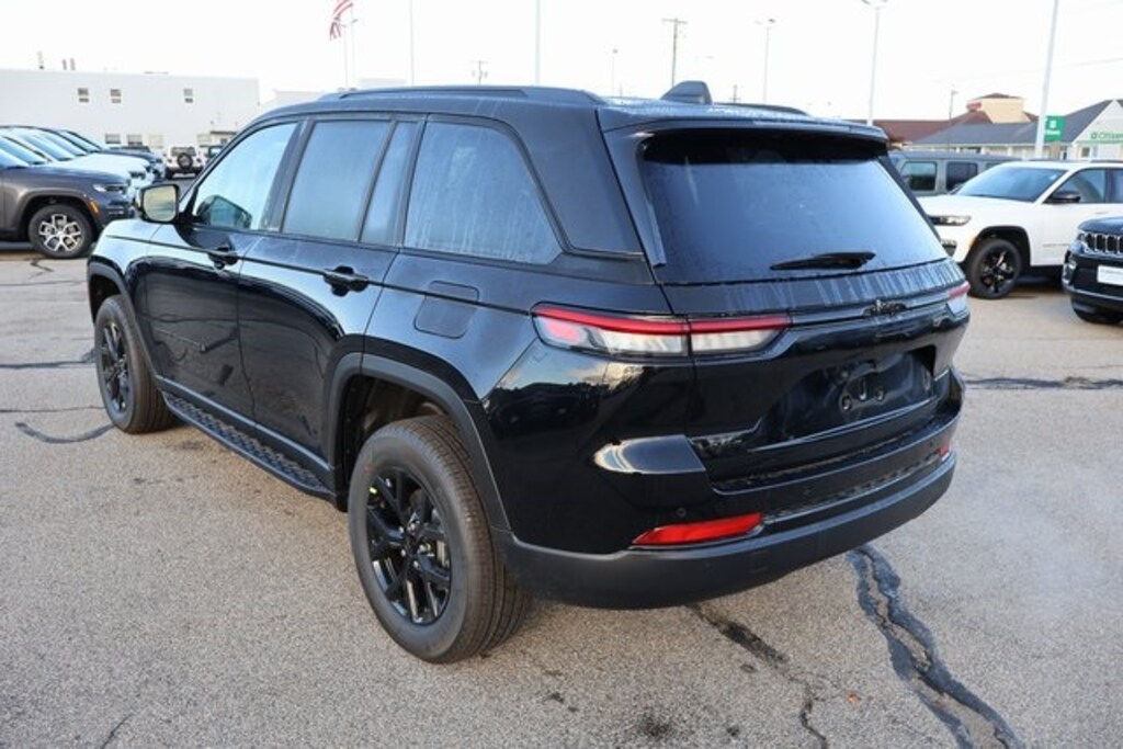 New 2025 Jeep Grand Cherokee ALTITUDE X 4X4 Sport Utility