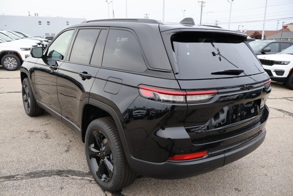 New 2025 Jeep Grand Cherokee LIMITED 4X4 Sport Utility