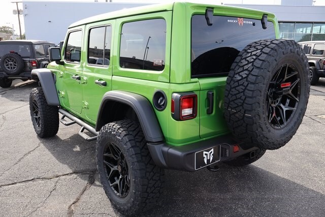 2025 Jeep Wrangler Willys photo 3