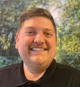 Staff member Matthew Silveira from f04ef04b7f24