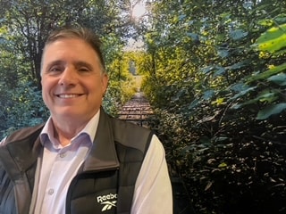 Staff member Vincent Asermely from f04ef04b7f24