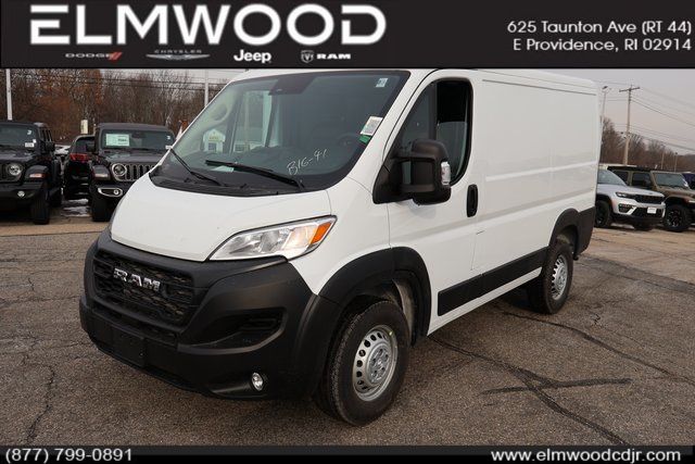 2026 RAM ProMaster Cargo Van Tradesman