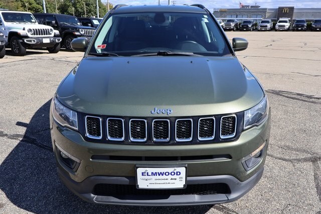 2019 Jeep Compass North Edition Latitude photo 2