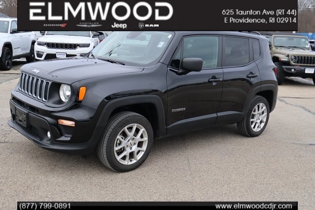 2023 Jeep Renegade Latitude's photo