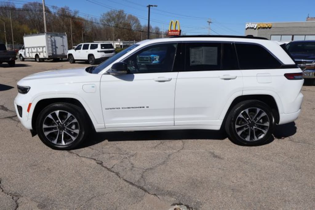 Used 2024 Jeep Grand Cherokee 4xe Overland 4xe SUV