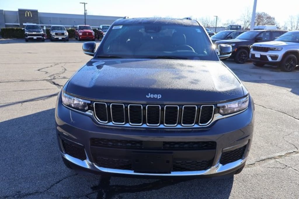 New 2025 Jeep Grand Cherokee L LIMITED 4X4 Sport Utility