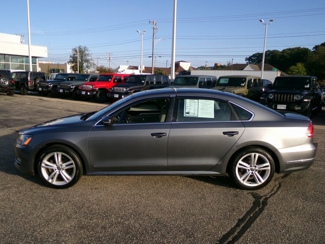 Used 2014 Volkswagen Passat SE with VIN 1VWBN7A33EC082756 for sale in East Providence, RI