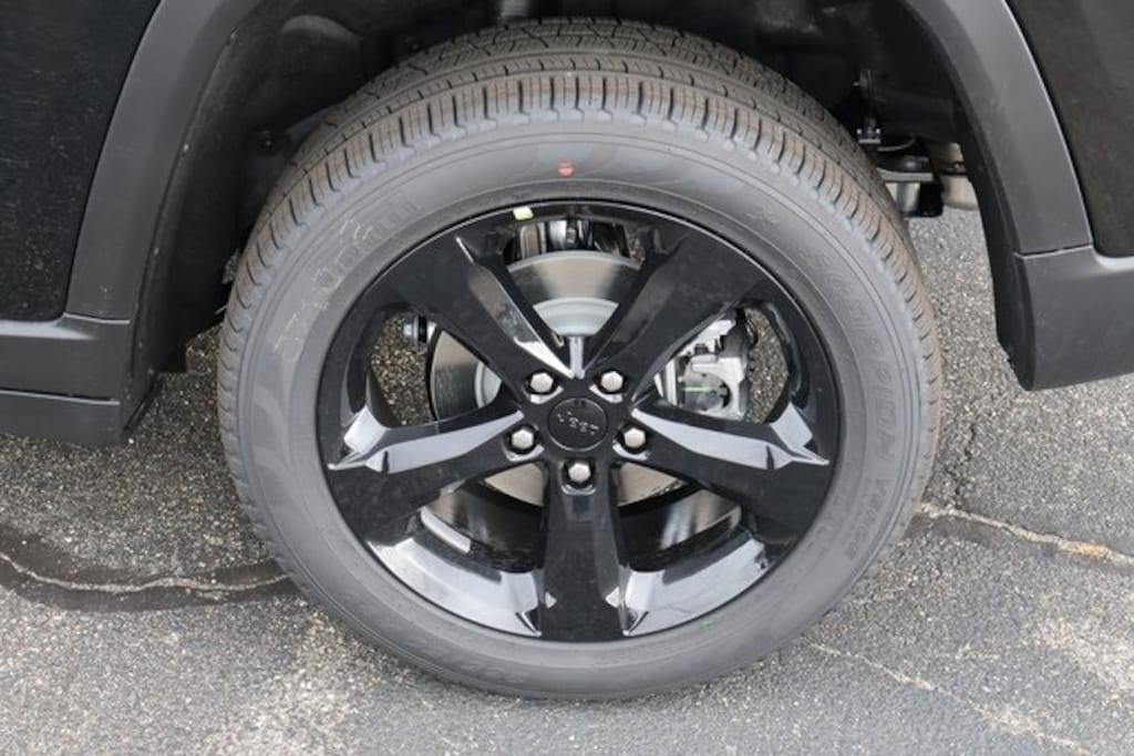 New 2025 Jeep Grand Cherokee LIMITED 4X4 Sport Utility