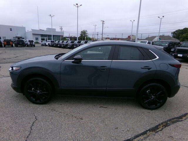 2024 Mazda CX-30 2.5 S Carbon photo 2
