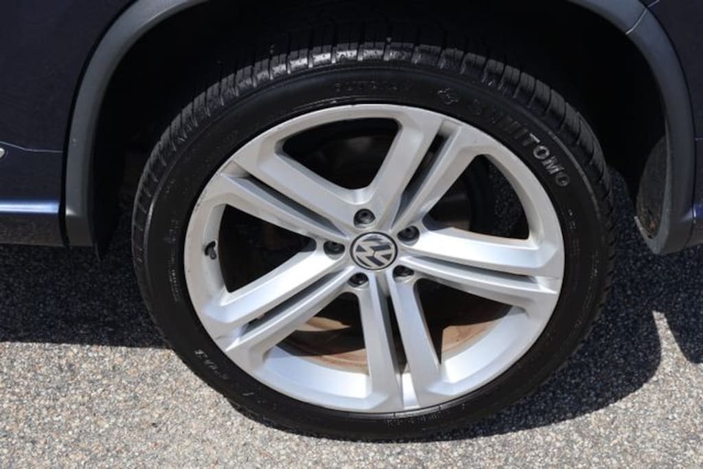 Used 2015 Volkswagen Tiguan R-Line SUV