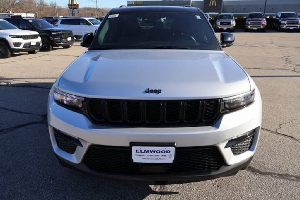 New 2025 Jeep Grand Cherokee LIMITED 4X4 Sport Utility
