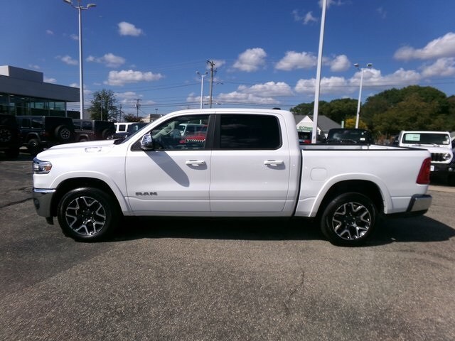 2025 Ram 1500 Laramie photo 3