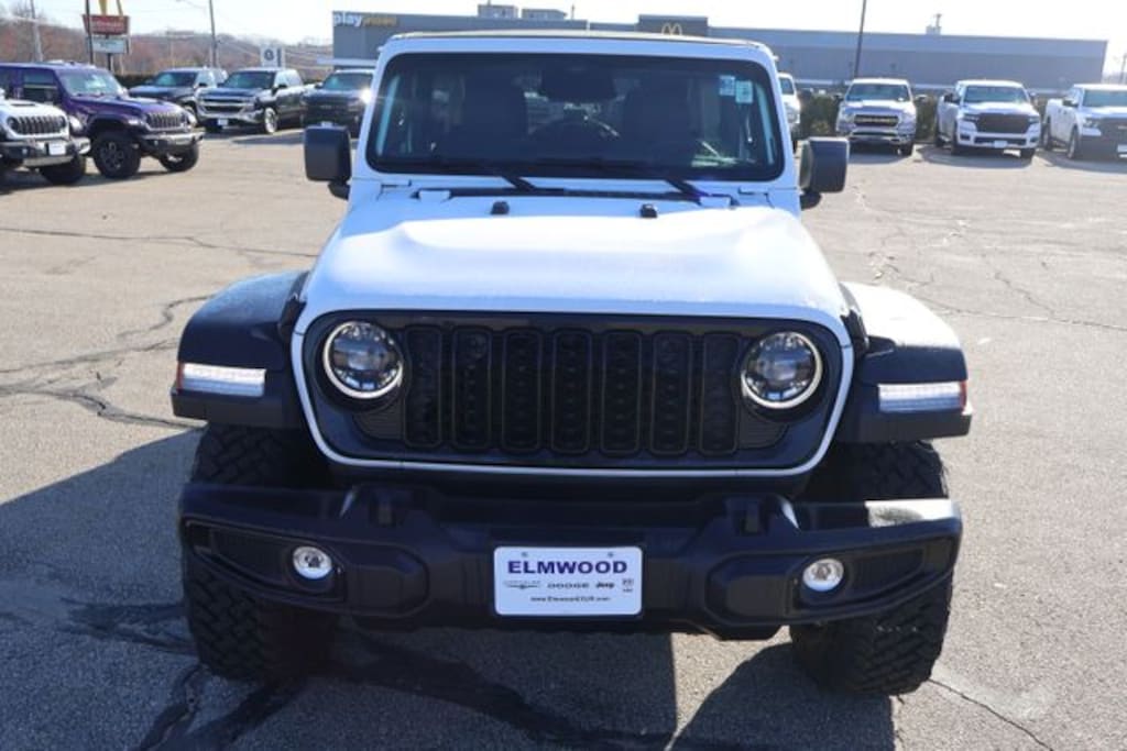 New 2026 Jeep Wrangler 4-DOOR WILLYS Sport Utility