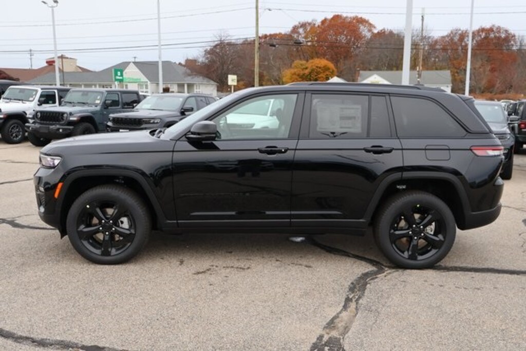 New 2025 Jeep Grand Cherokee LIMITED 4X4 Sport Utility