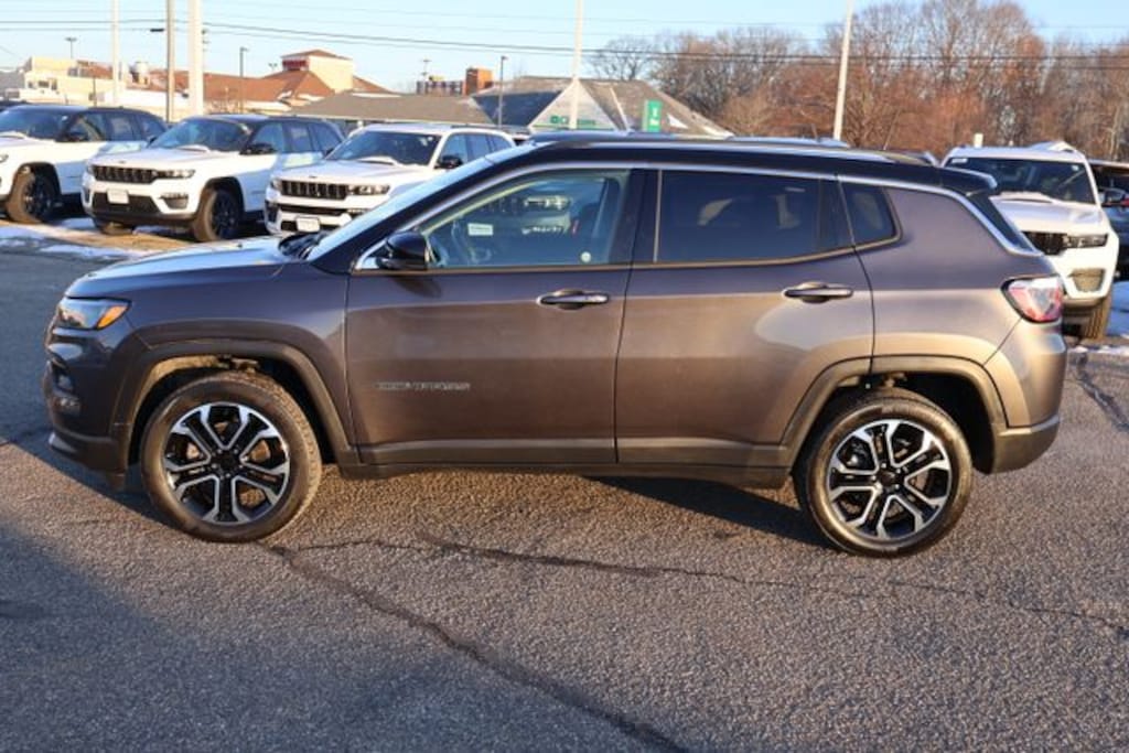 Used 2022 Jeep Compass Limited SUV