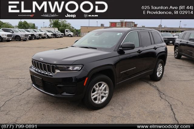 2024 Jeep Grand Cherokee Laredo 4x4's photo