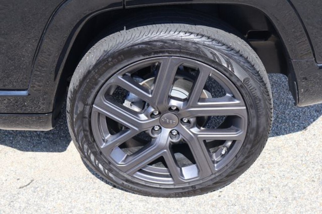 Used 2024 Jeep Compass Limited SUV