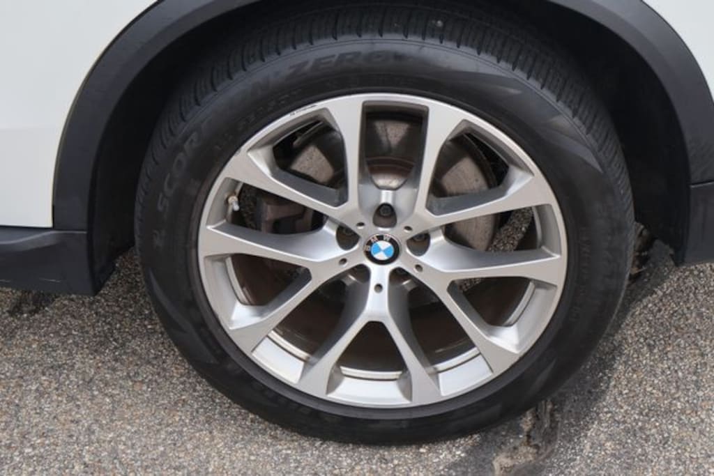 Used 2022 BMW X5 xDrive40i SUV