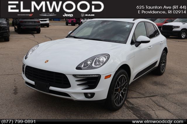 2017 Porsche Macan Base