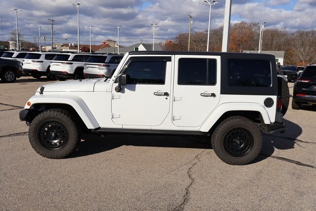2018 Jeep Wrangler Unlimited Sport photo 3