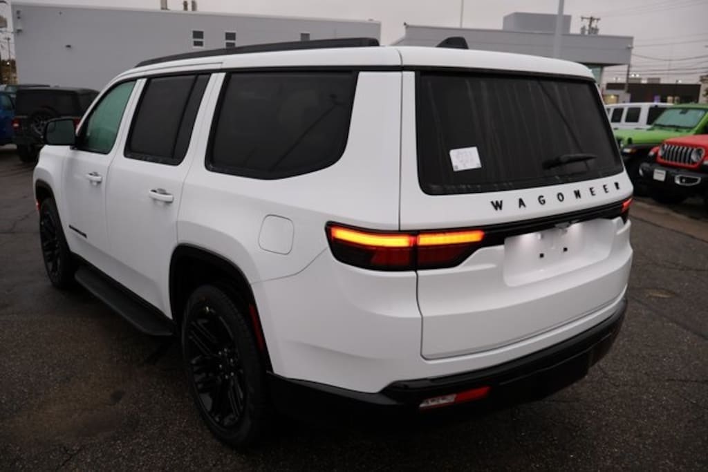 New 2025 Jeep Wagoneer CARBIDE 4X4 Sport Utility