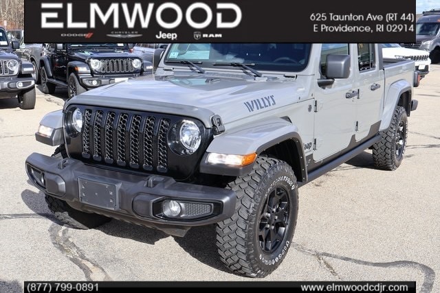 2022 Jeep Gladiator WILLYS SPORT's photo