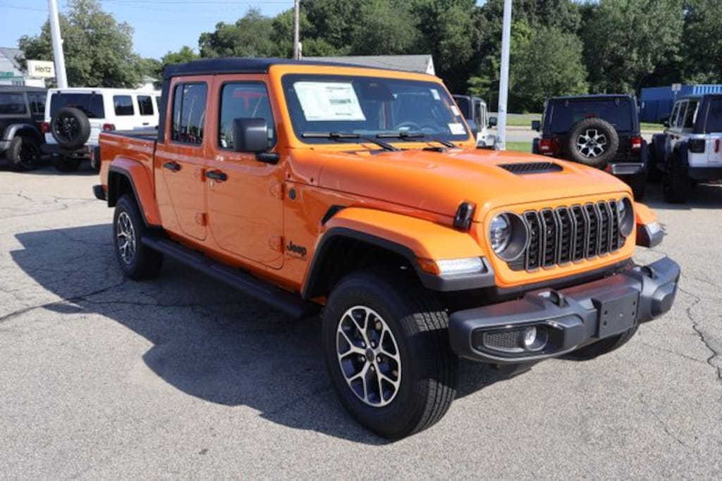 New 2026 Jeep Gladiator SPORT S 4X4 Pickup