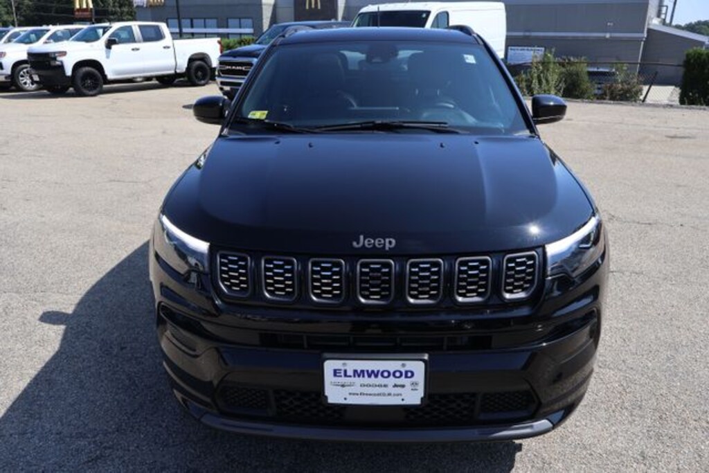 Used 2024 Jeep Compass Limited SUV
