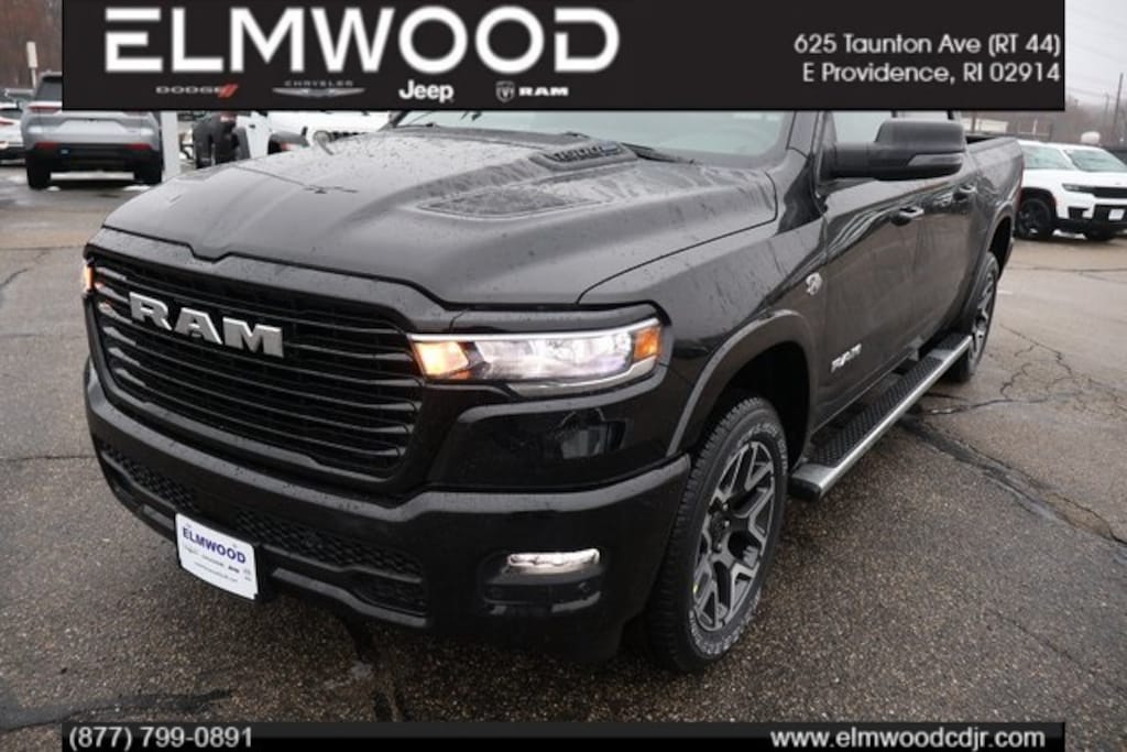 New 2026 Ram 1500 LARAMIE CREW CAB 4X4 5'7 BOX Pickup