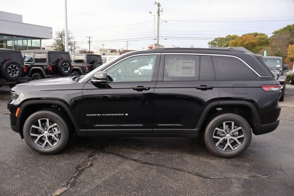New 2025 Jeep Grand Cherokee LIMITED 4X4 Sport Utility