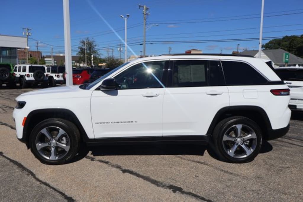 Used 2026 Jeep Grand Cherokee Limited SUV