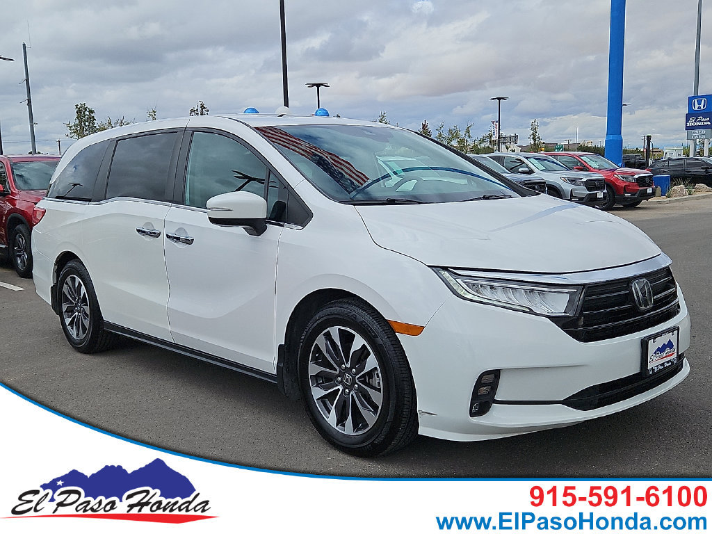 Used 2024 Honda Odyssey EX-L Van near Fort Bliss, TX