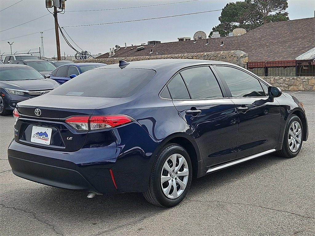 Used 2025 Toyota Corolla LE Sedan