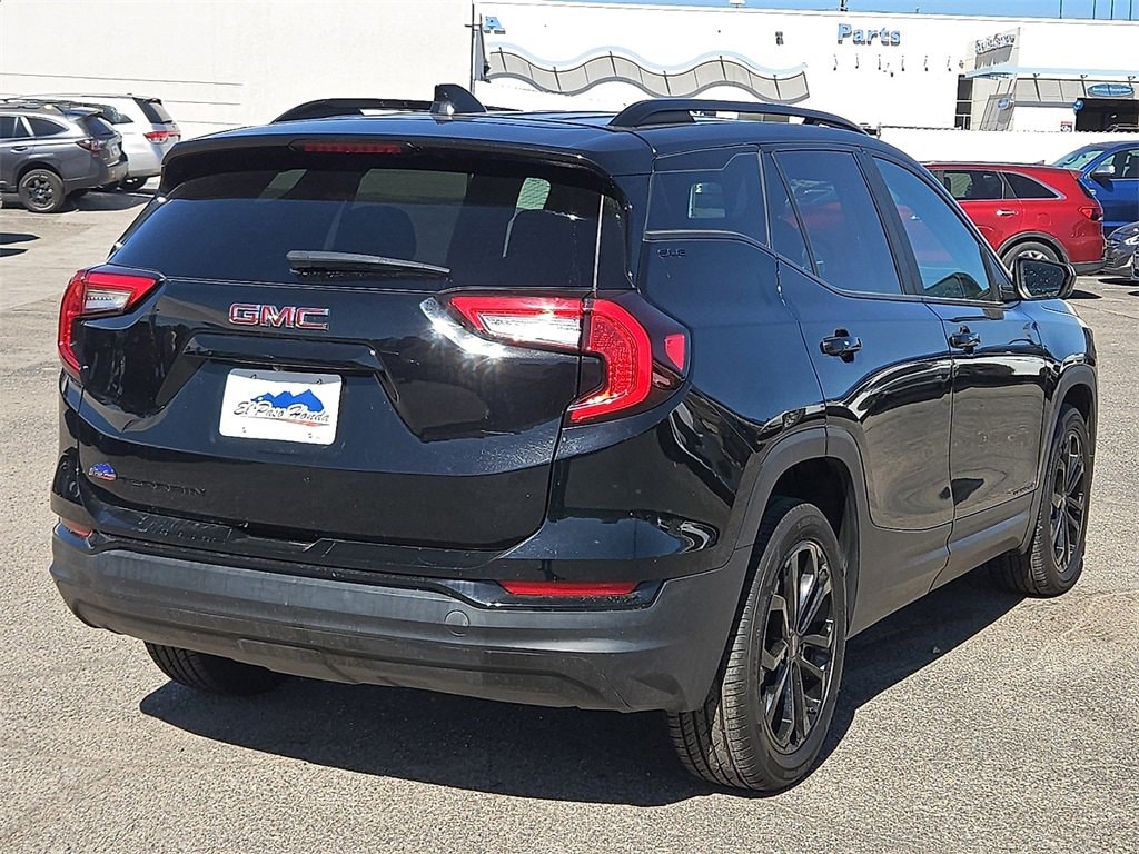 Used 2022 GMC Terrain SLE SUV