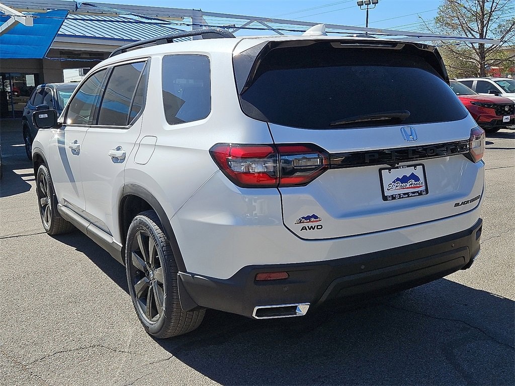 New 2025 Honda Pilot Black Edition SUV